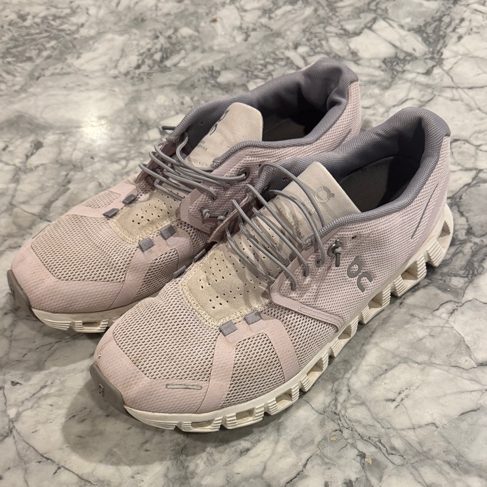 On Running Women's Light Pink and Gray Athletic Shoes